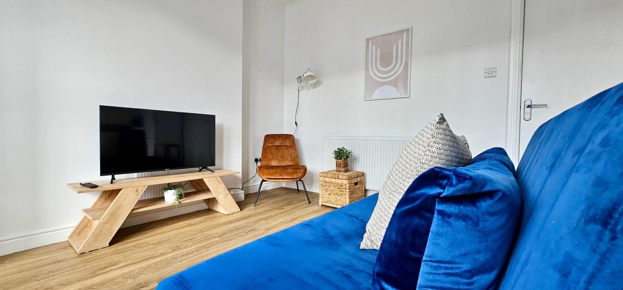 Harlequin Apartments By Switchback Stays Кардифф Номер фото