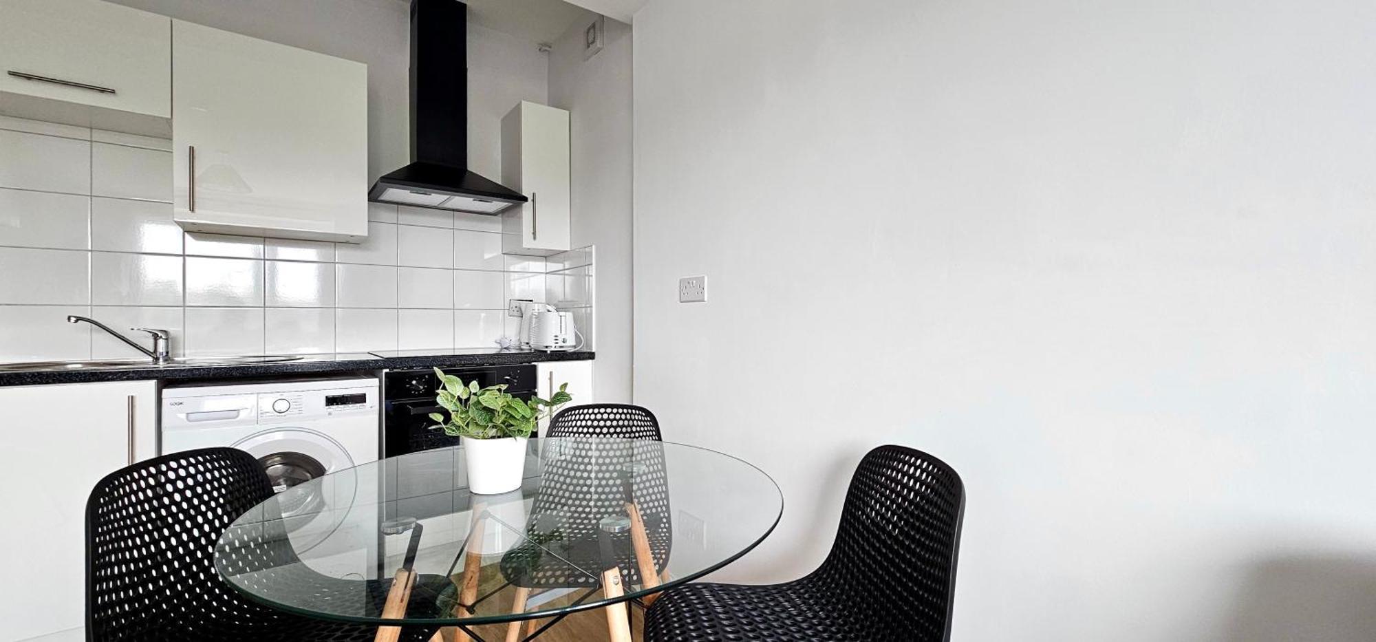 Harlequin Apartments By Switchback Stays Кардифф Номер фото