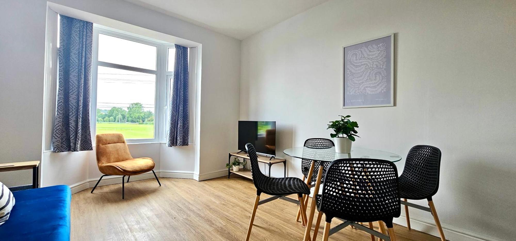 Harlequin Apartments By Switchback Stays Кардифф Номер фото